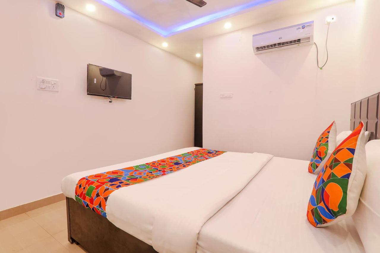 Fabexpress Elite Inn Патна Екстер'єр фото
